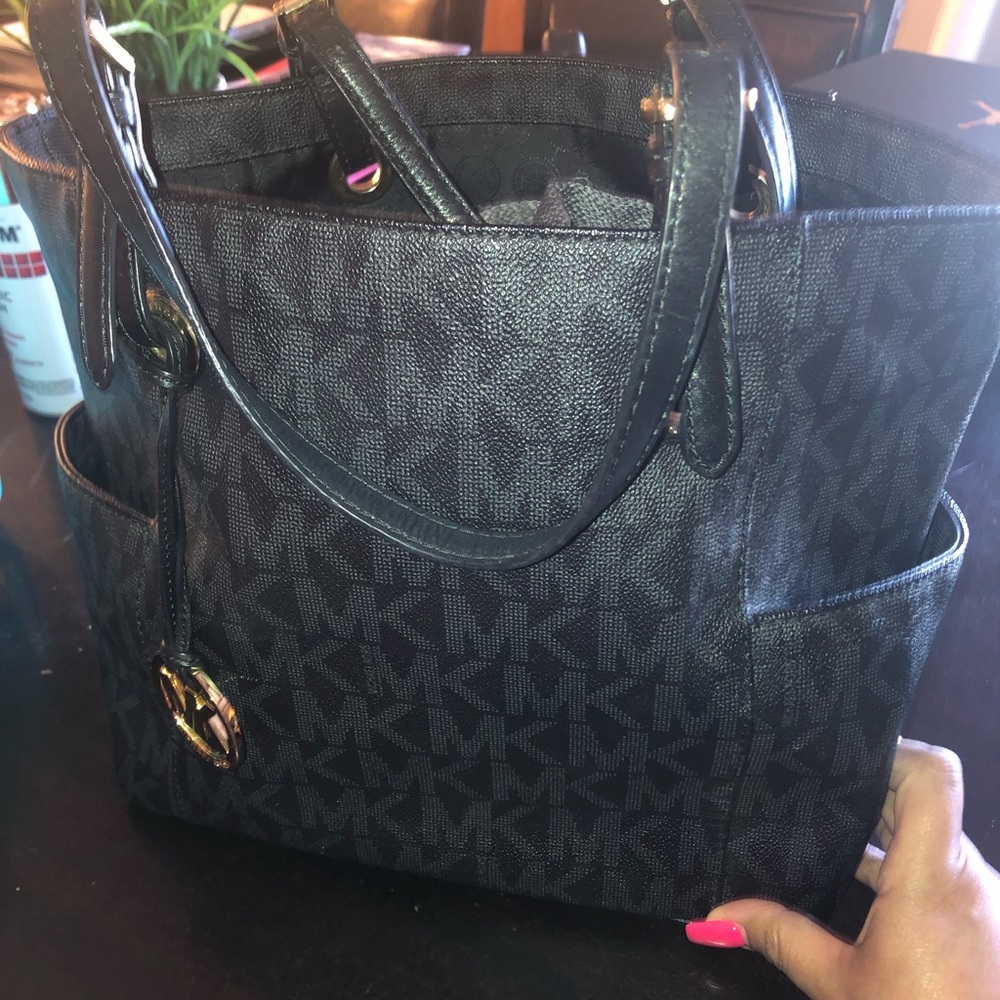 mk purse